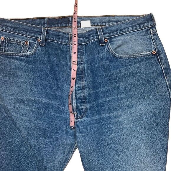 Vintage 501 Button Fly Levi’s Blue Jeans Men size 40 - Picture 9 of 10